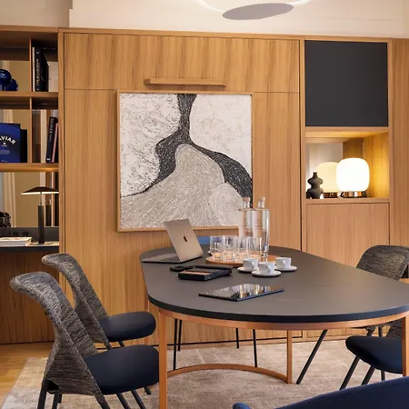 Alberte 4* Париж