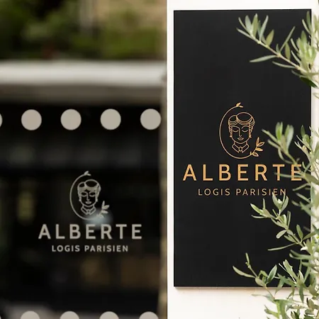 Alberte 호텔 4*