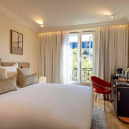Alberte Hotel 4*