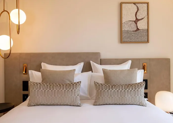 Alberte Hotel 4*