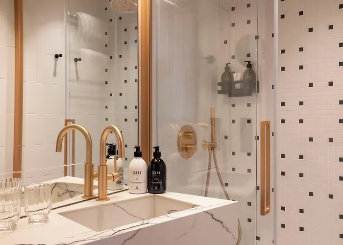 Alberte Hotel 4*